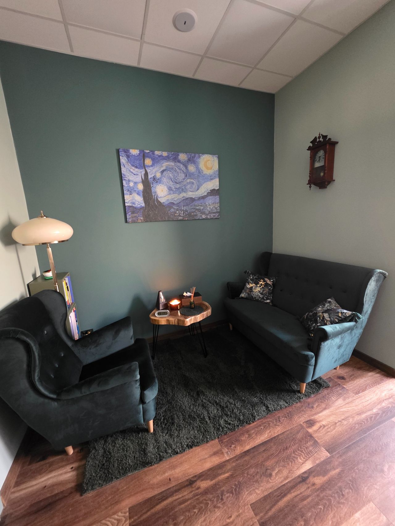 34f1b444-2fe0-4017-89da-7b32e1ad6730_large